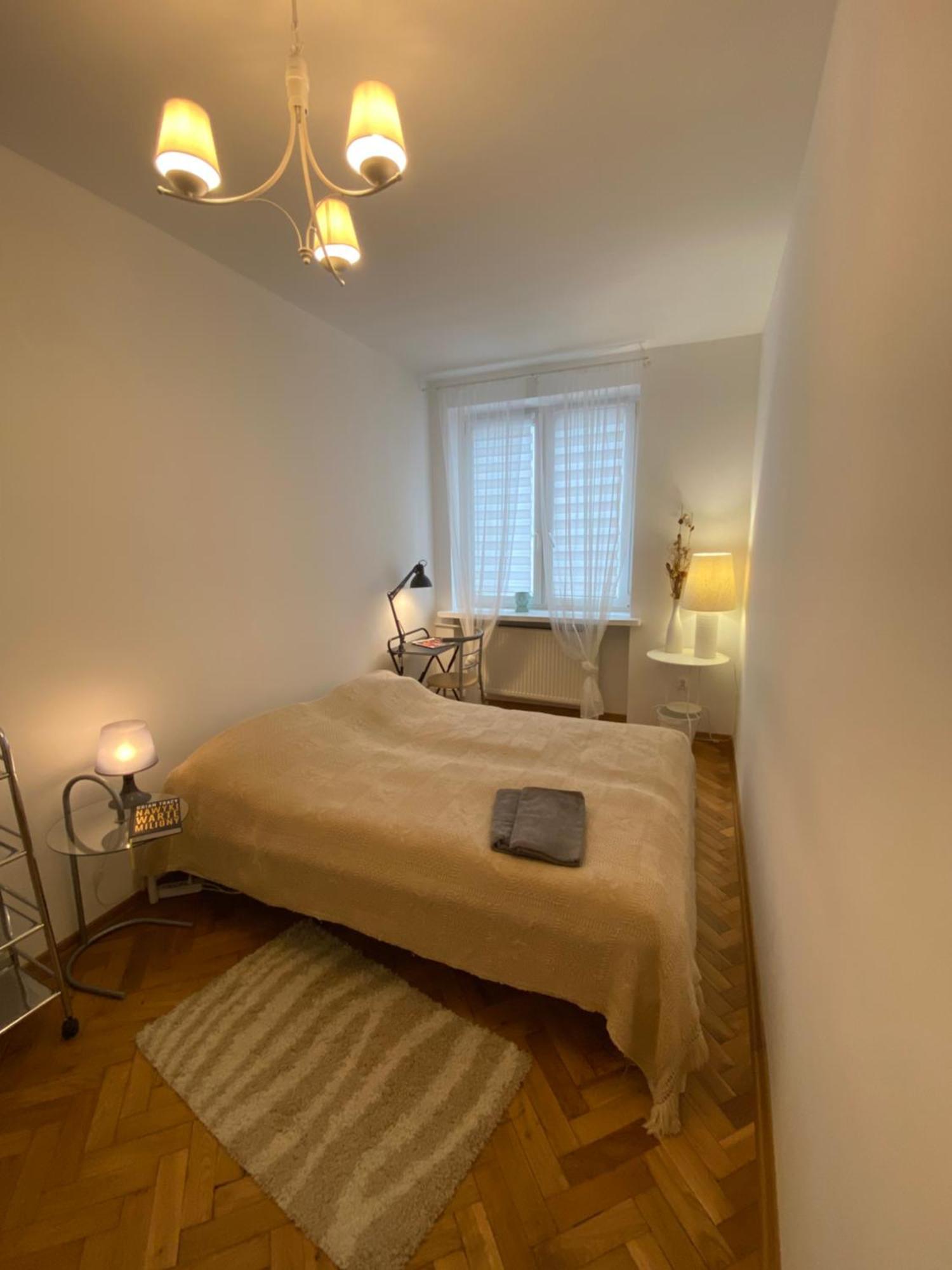 Ohmyhome - Plac Pieciu Rogow - Centrum Varsó Kültér fotó