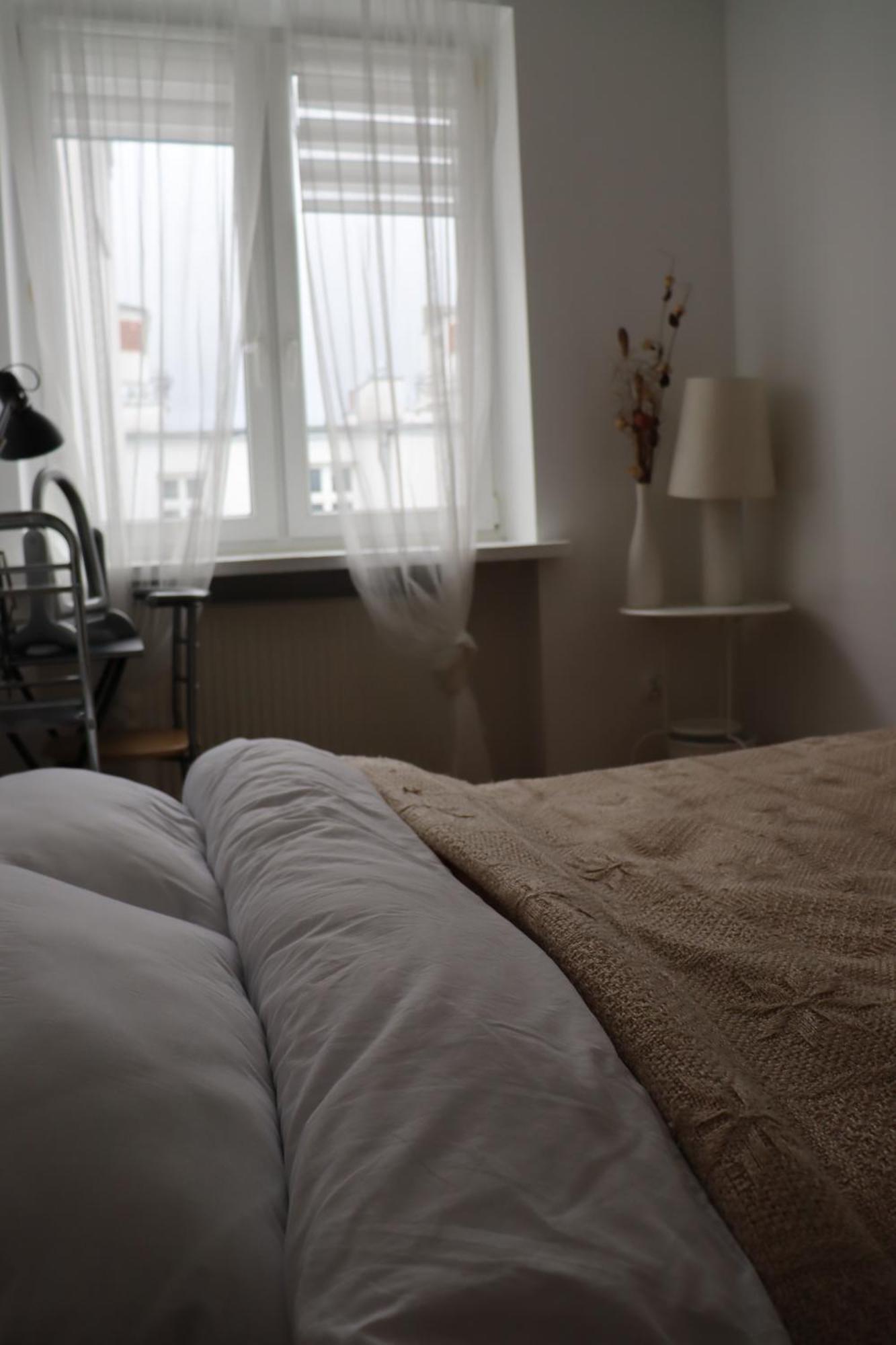 Ohmyhome - Plac Pieciu Rogow - Centrum Varsó Kültér fotó